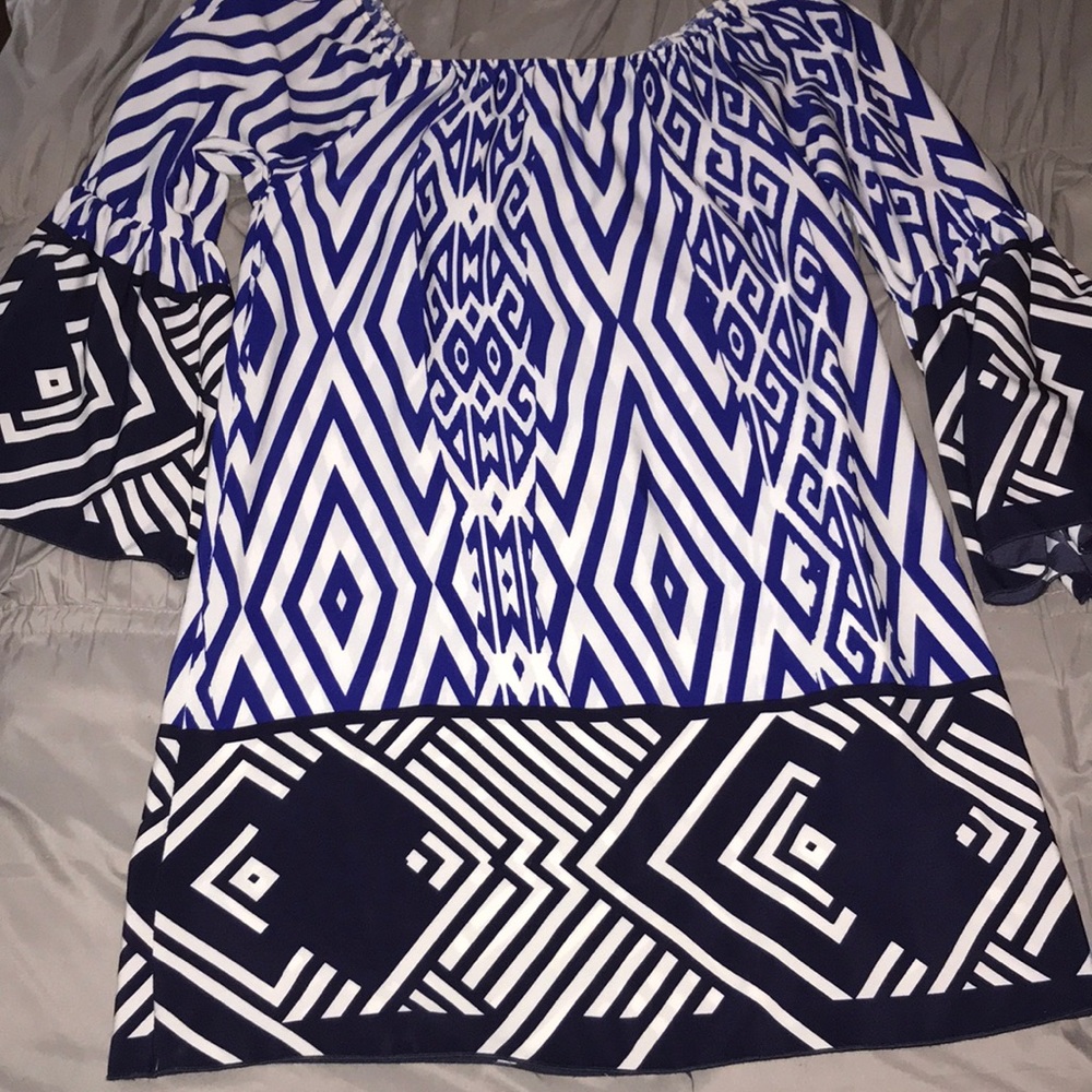 Long sleeve dress